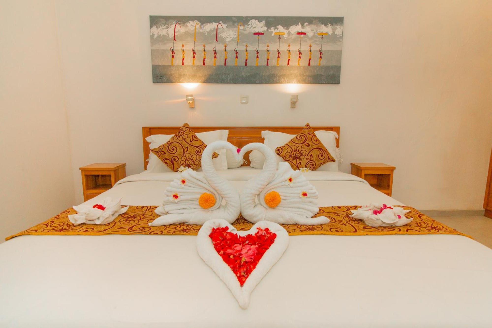 Villa Seruni Lovina 外观 照片